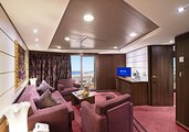 MSC-Preziosa,-MSC-Yacht-Club---Royal-Suite4.jpg